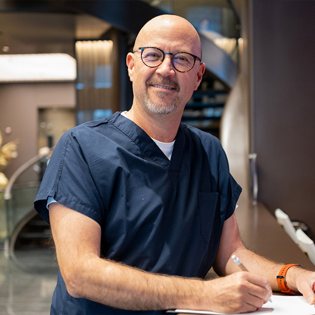 Op. Dr. E. Onur Kulaksızoğlu